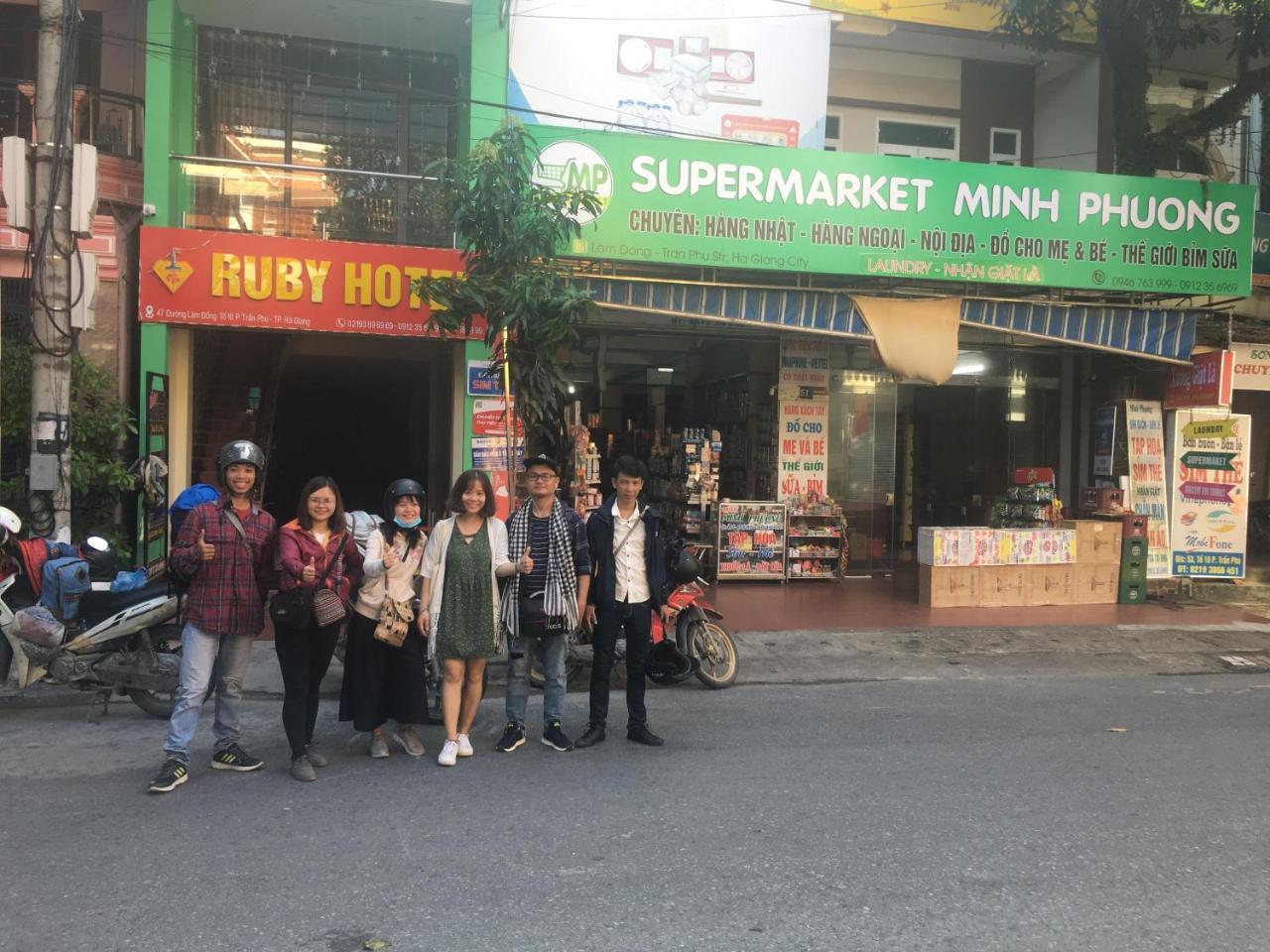 Ruby Hostel Ha Giang Kültér fotó